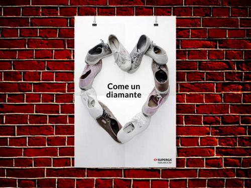 A0-PSD-Poster-Mockup-heart